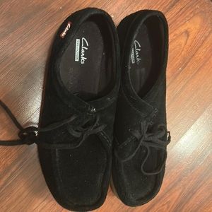 Clarks Wallabee 69434 (Black Vegan)